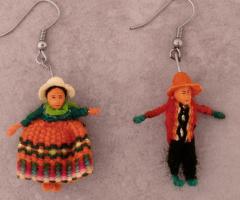 Handmade jewelry from Peru
